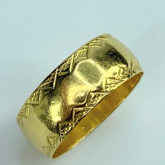 Birmingham 1987s 8.0mm high polished 22K gold men's wedding band 6.4g JR9973